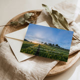 Carte de remerciement décès « Lever de soleil en campagne » — mise en ambiance