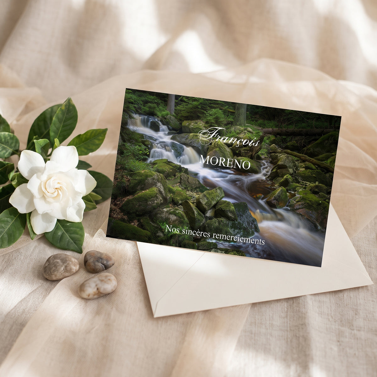 Carte de remerciement décès « Cascade » — mise en ambiance