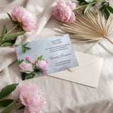 Carte de remerciement décès « Composition de pivoines » — mise en ambiance