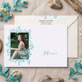 Carte de remerciement décès « Photo et illustrations feuilles » — mise en ambiance